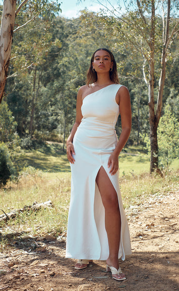 THE DREAMER ASYM DRESS - IVORY – BEC + ...